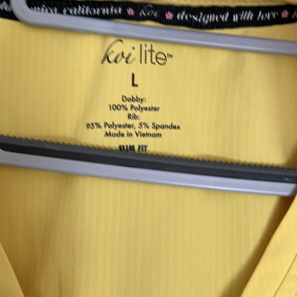 Koi Lite scrub set - Picture 2 of 10
